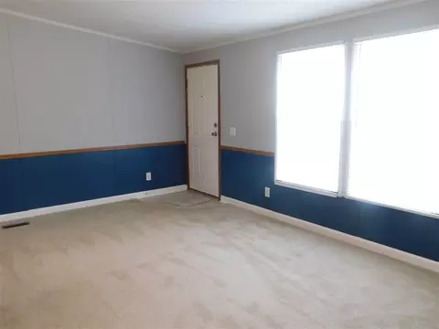 6018 Craig Rd, Durham, NC 27712 photo 2
