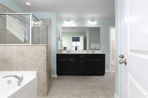 201 Glenview Ln, Durham, NC 27703 photo 22