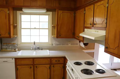 6308 Amhurst Rd, Durham, NC 27713 photo 6