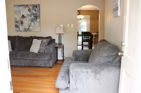 6308 Amhurst Rd, Durham, NC 27713 photo 10
