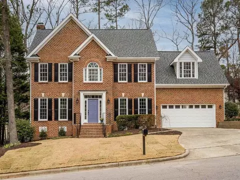 207 Parkgate Dr, Cary, NC 27519 photo 1