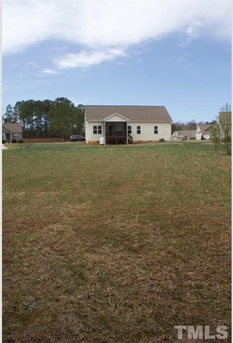 33 Abba Cir, Middlesex, NC 27557 photo 2