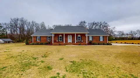 528 Watson Rd, Selma, NC 27576 photo 1