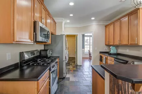 331 Challenge Rd, Raleigh, NC 27603 photo 8