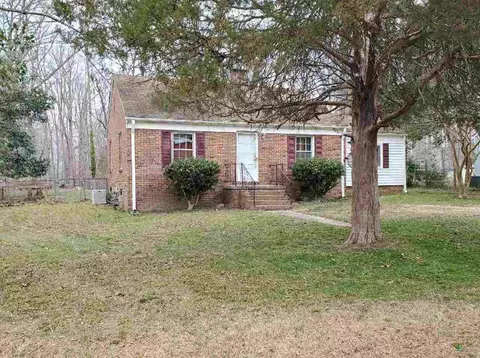 19 Hawthorne Dr, Durham, NC 27712 photo 2
