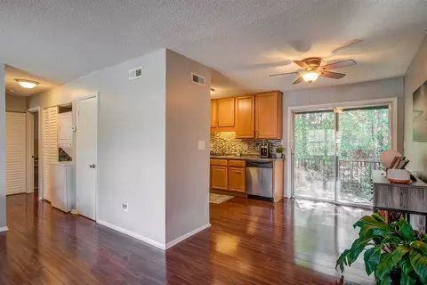 1216 Manassas Ct #C, Raleigh, NC 27609 photo 8