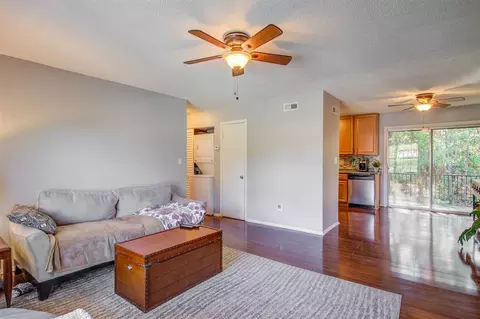1216 Manassas Ct #C, Raleigh, NC 27609 photo 11