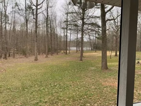 202 Waters Edge Loop, Henderson, NC 27537 photo 4