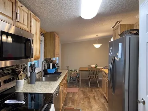 202 Waters Edge Loop, Henderson, NC 27537 photo 5