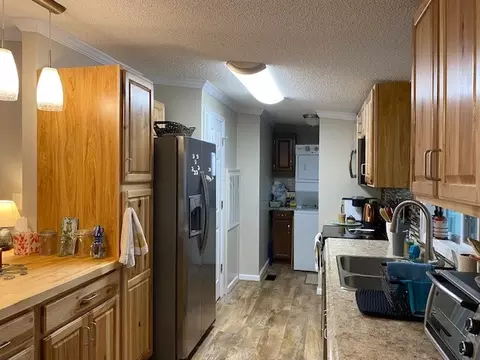 202 Waters Edge Loop, Henderson, NC 27537 photo 6