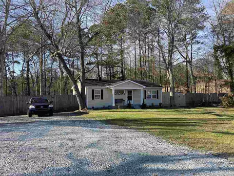 6609 Russell Rd, Durham, NC 27712 photo 2