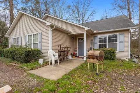 4515 Denfield St, Durham, NC 27704 photo 1