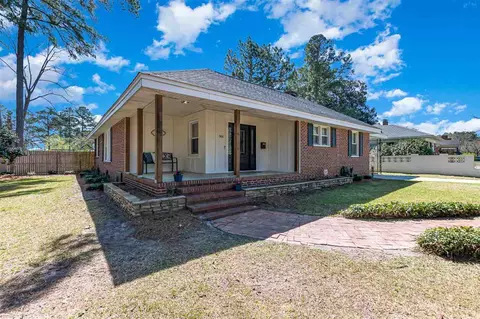 901 S 1st St, Smithfield, NC 27577 photo 2