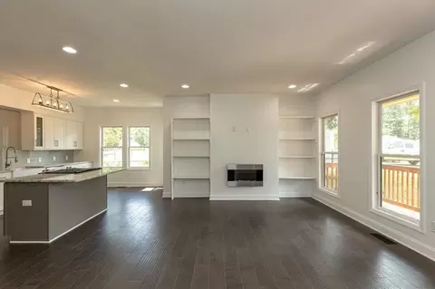 4 Mars Ct, Durham, NC 27703 photo 4