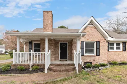 400 E Second St, Kenly, NC 27542 photo 1