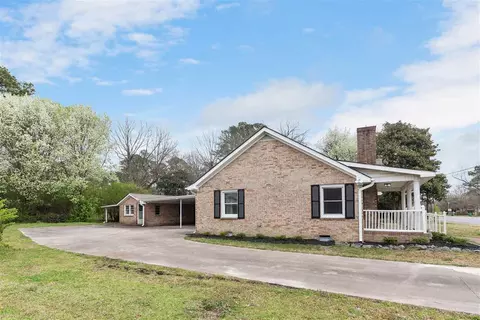 400 E Second St, Kenly, NC 27542 photo 5