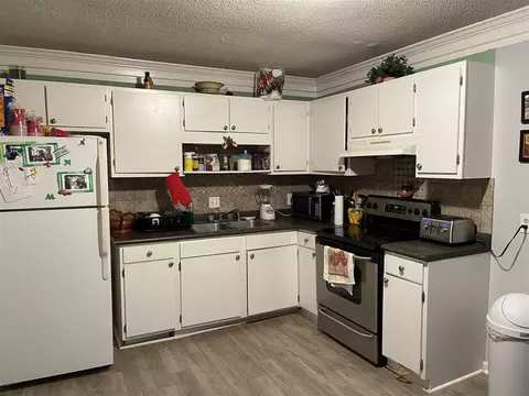 6 Callaway Ct, Durham, NC 27704 photo 4