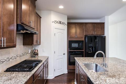 216 Crisp Rd, Durham, NC 27713 photo 8