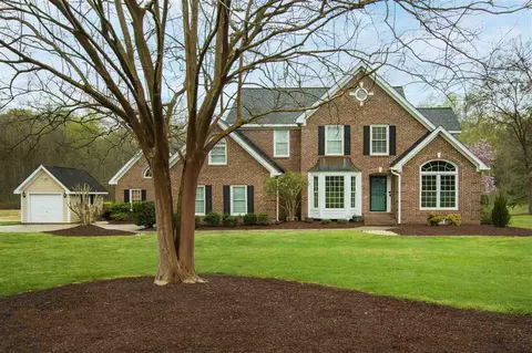 7807 Hogan Dr, Wake Forest, NC 27587 photo 1
