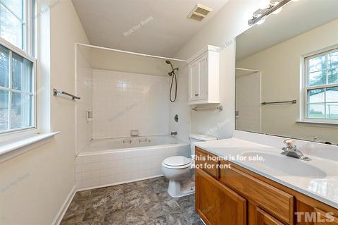 515 Keith St, Durham, NC 27703 photo 4