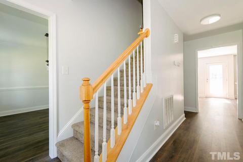 122 Mendel Dr, Smithfield, NC 27577 photo 2