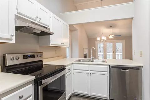 1302 Logan St, Durham, NC 27704 photo 11