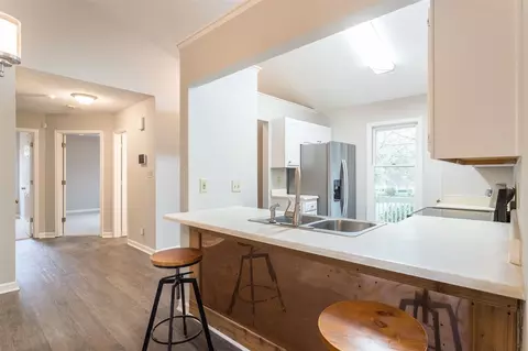 1302 Logan St, Durham, NC 27704 photo 6
