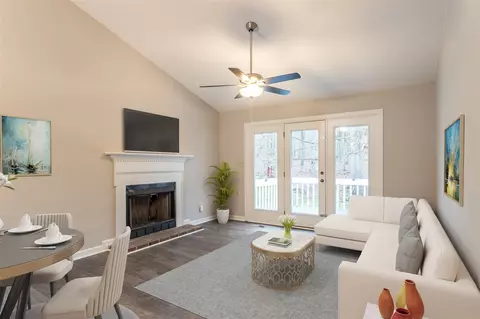 1302 Logan St, Durham, NC 27704 photo 3