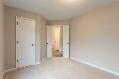 1302 Logan St, Durham, NC 27704 photo 16