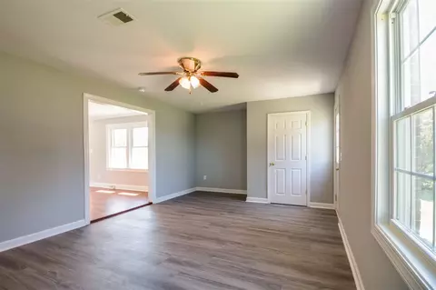 2214 Fieldcrest Rd E, Wilson, NC 27893 photo 11