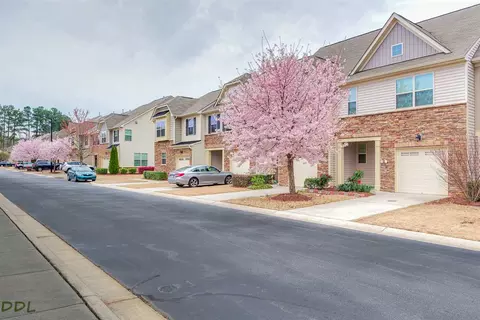 38 Argonaut Dr, Durham, NC 27705 photo 1