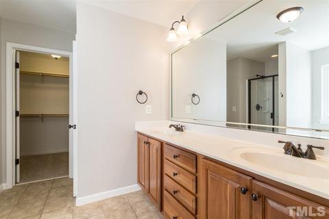 6042 Mcdevon Dr, Raleigh, NC 27617 photo 16