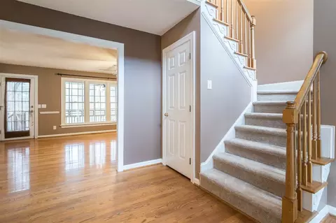 239 Lost Tree Ln, Cary, NC 27513 photo 2