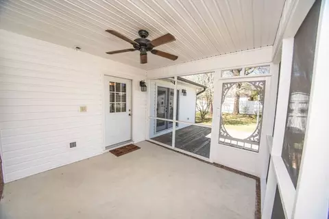 108 Marion Dr, Erwin, NC 28339 photo 3