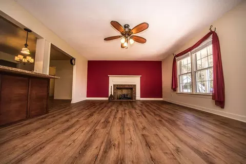 108 Marion Dr, Erwin, NC 28339 photo 4