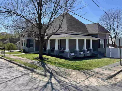 712 Sideview St, Graham, NC 27253 photo 2