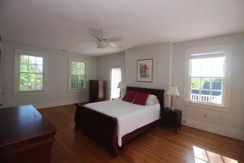 320 W Trinity Ave, Durham, NC 27701 photo 10