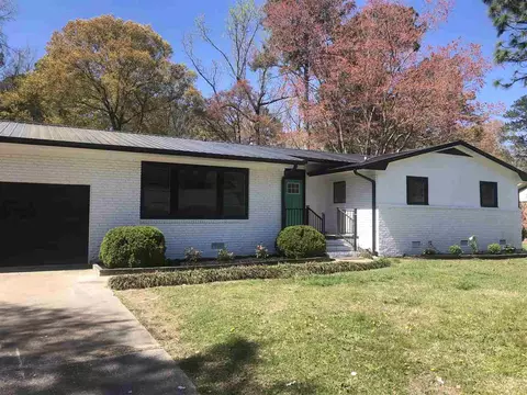 1609 Currituck Ave, Dunn, NC 28334 photo 1