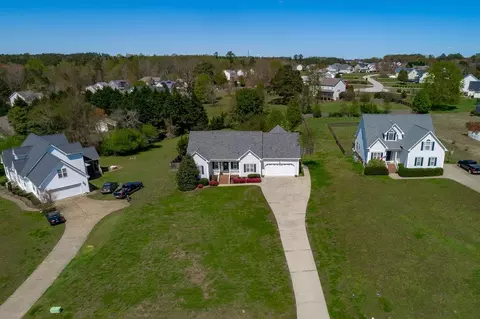 764 Black Angus Dr, Garner, NC 27529 photo 2