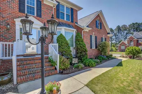 100 Greygate Pl, Cary, NC 27518 photo 1