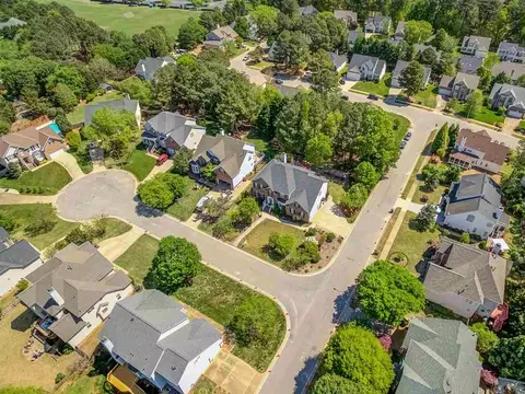 100 Greygate Pl, Cary, NC 27518 photo 6
