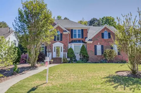 100 Greygate Pl, Cary, NC 27518 photo 3
