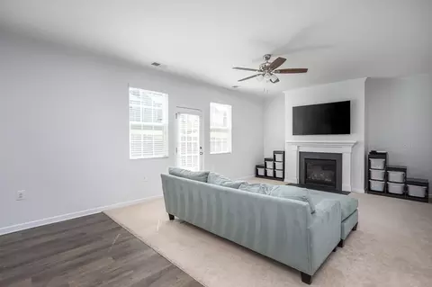 116 Red Robin Rd, Durham, NC 27703 photo 4