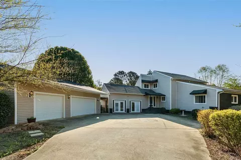 7913 Smith Rd, Apex, NC 27502 photo 1