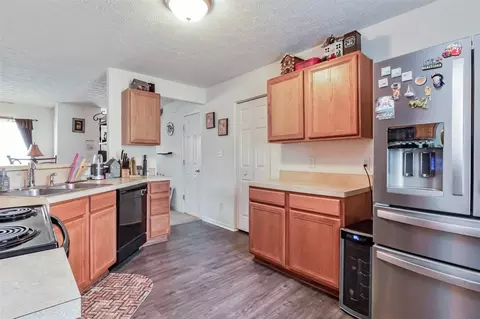 3109 Forrestal Dr, Durham, NC 27703 photo 2