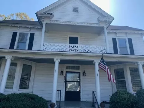412 S Main St, Roxboro, NC 27573 photo 4