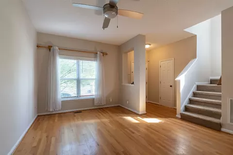 562 E Martin St, Raleigh, NC 27601 photo 4