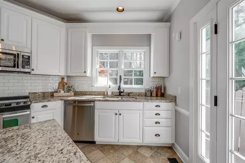 2 Hidcote Cir, Durham, NC 27713 photo 13