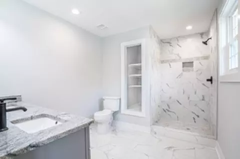 604 Dunbar St, Durham, NC 27701 photo 3