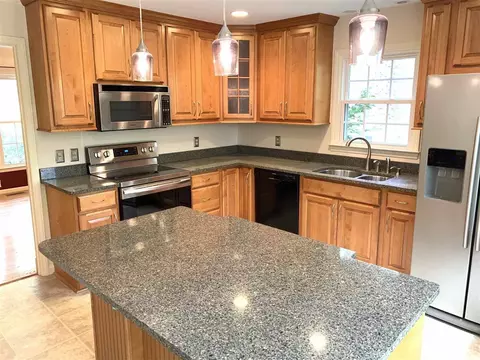 404 E Dynasty Dr, Cary, NC 27513 photo 9